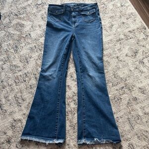 American Eagle super High-Rise Flare 8 Regular